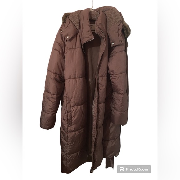 Frost-Free Long Hooded Puffer Jacket for Women - Old Navy - Picture 4 of 5